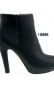 Buty 069